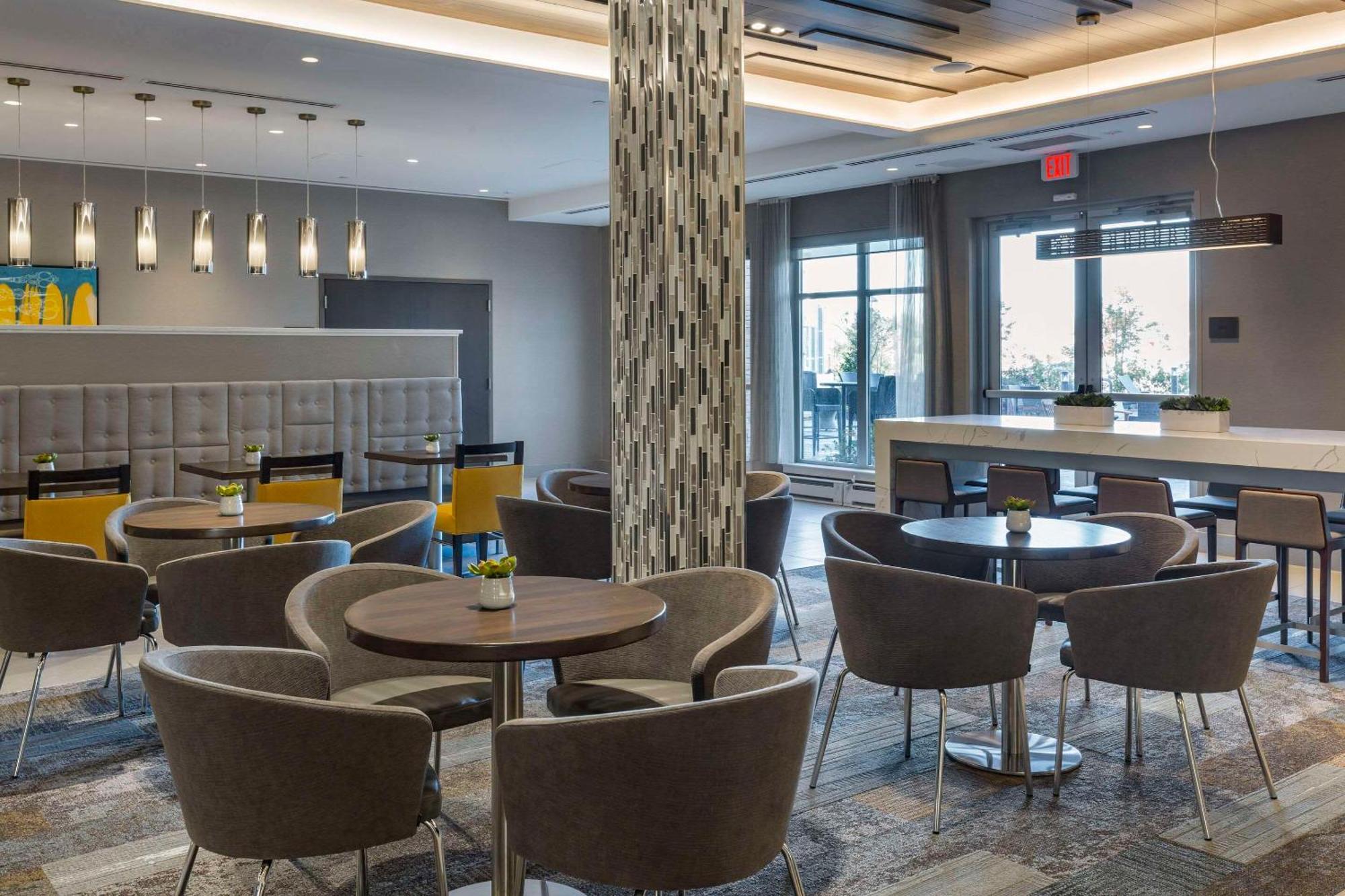 Cambria Hotel Manchester South Windsor Zewnętrze zdjęcie
