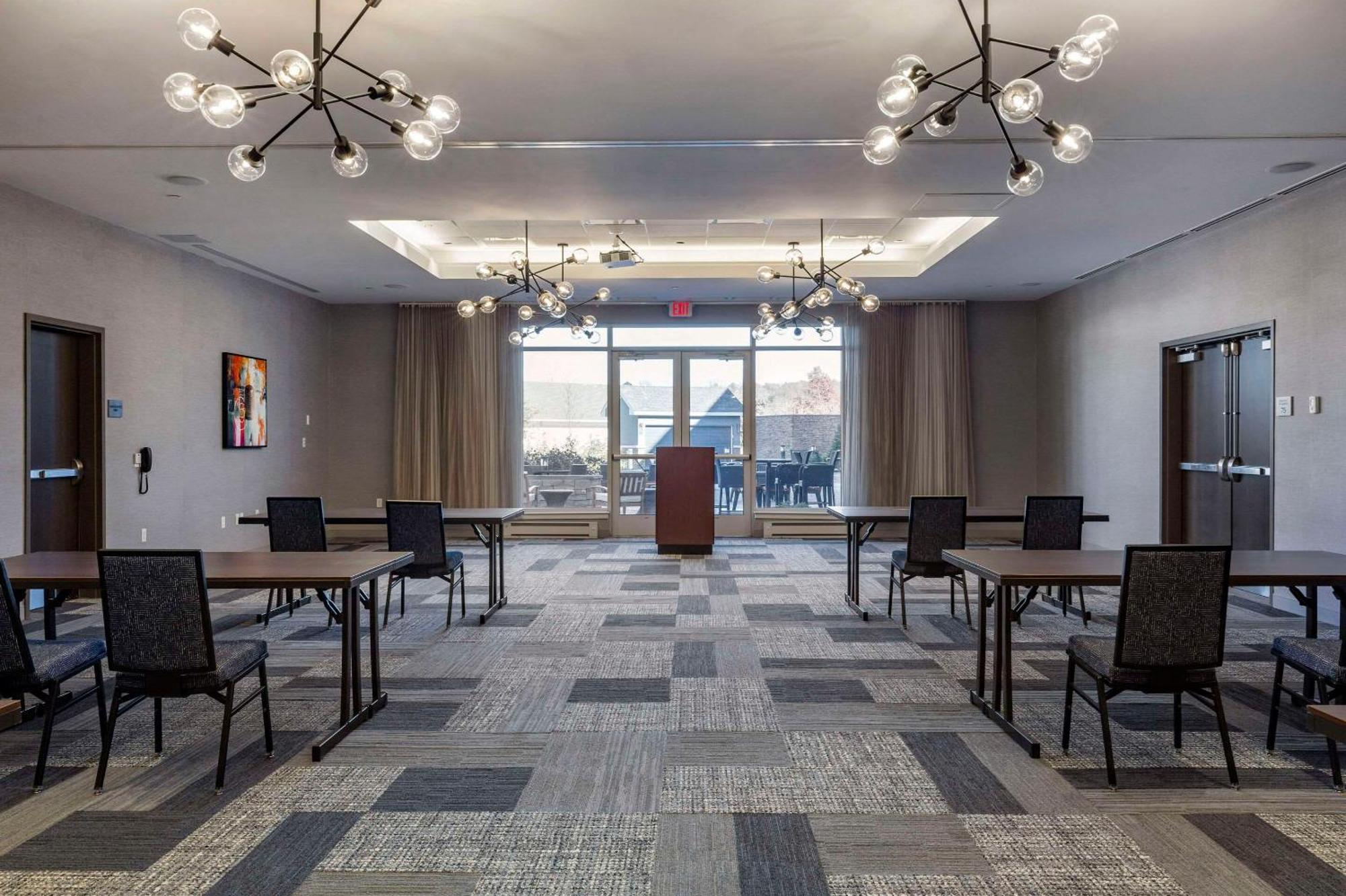 Cambria Hotel Manchester South Windsor Zewnętrze zdjęcie