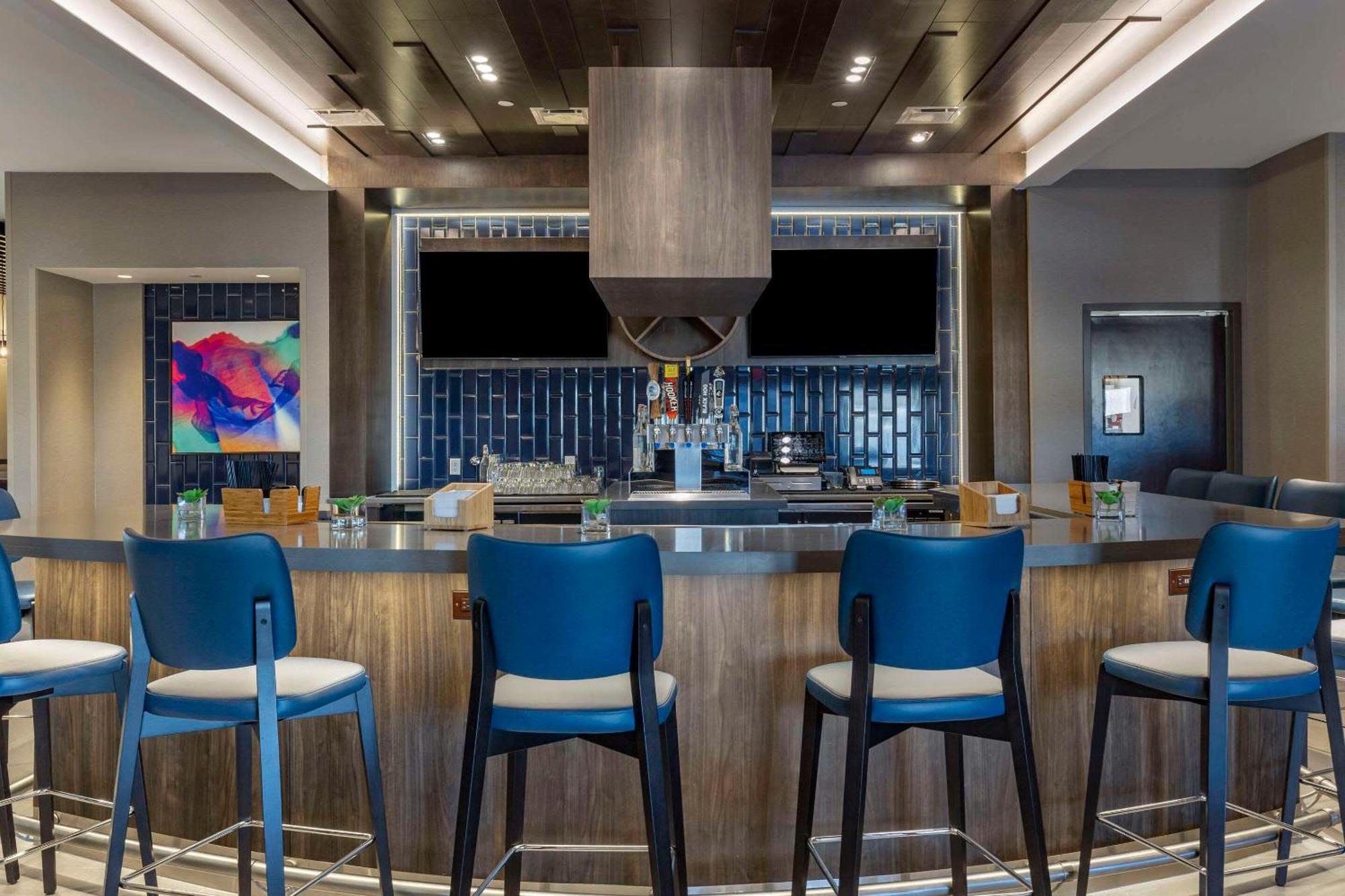 Cambria Hotel Manchester South Windsor Zewnętrze zdjęcie